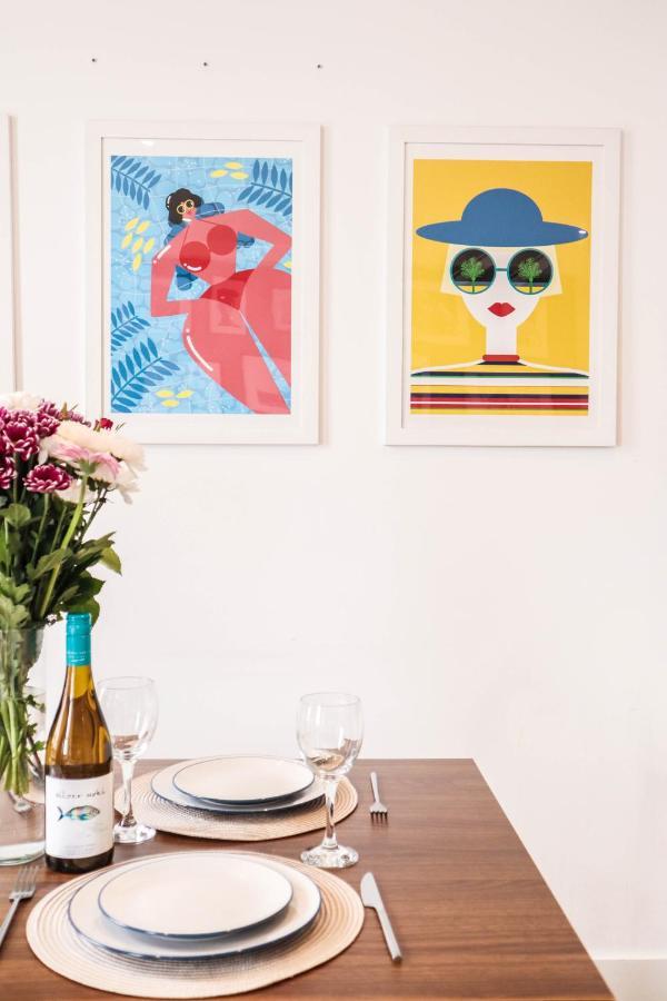 Modern & Spacious 1 Bedroom Clapham Junction Flat ロンドン エクステリア 写真
